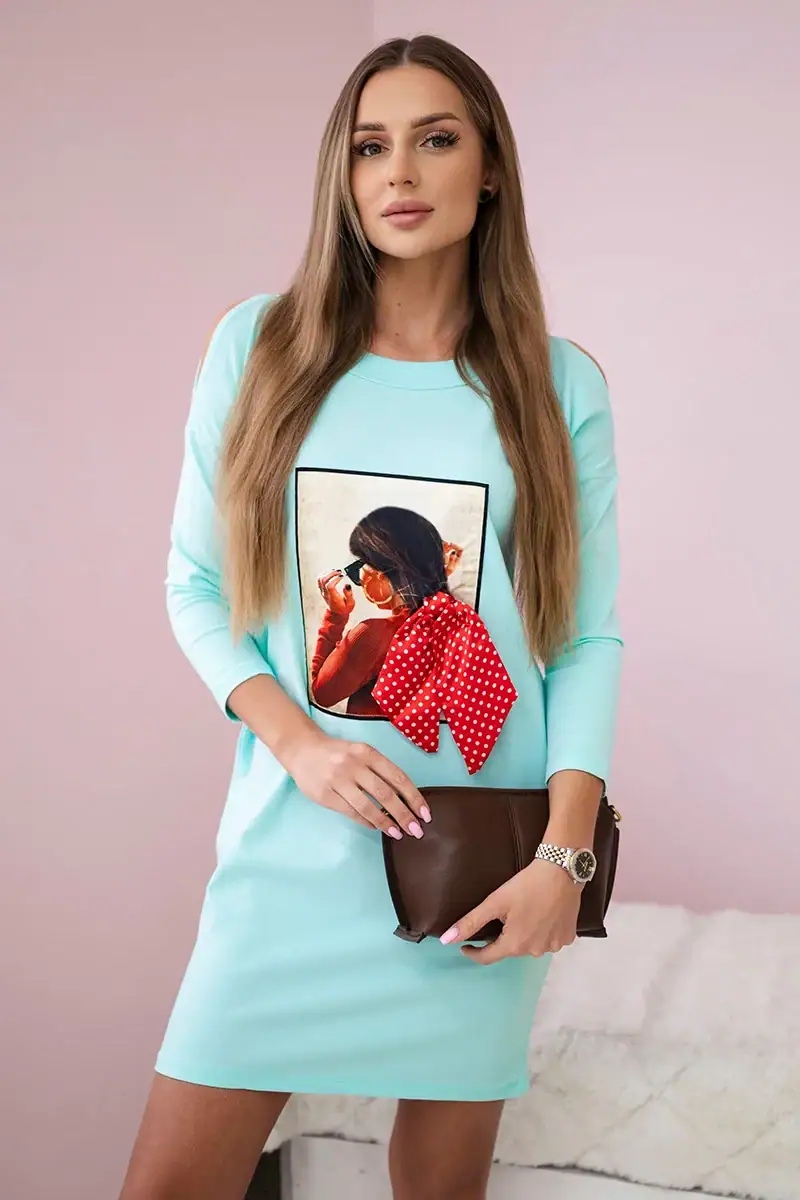 Suknelė su grafiniu 3D aplikacija - spalvų pasirinkimas