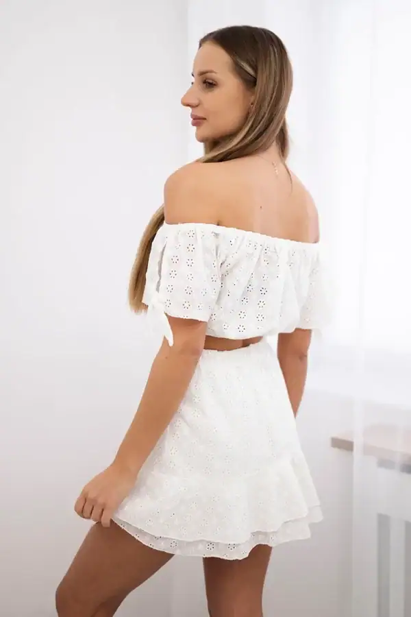 Siuvinėtas palaidinės ir sijono rinkinys - spalvų pasirinkimas