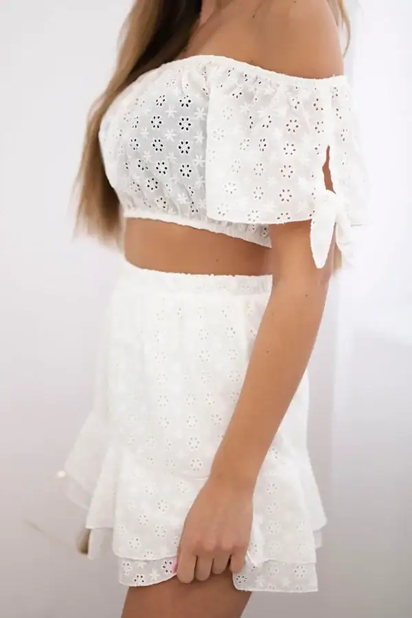 Siuvinėtas palaidinės ir sijono rinkinys - spalvų pasirinkimas