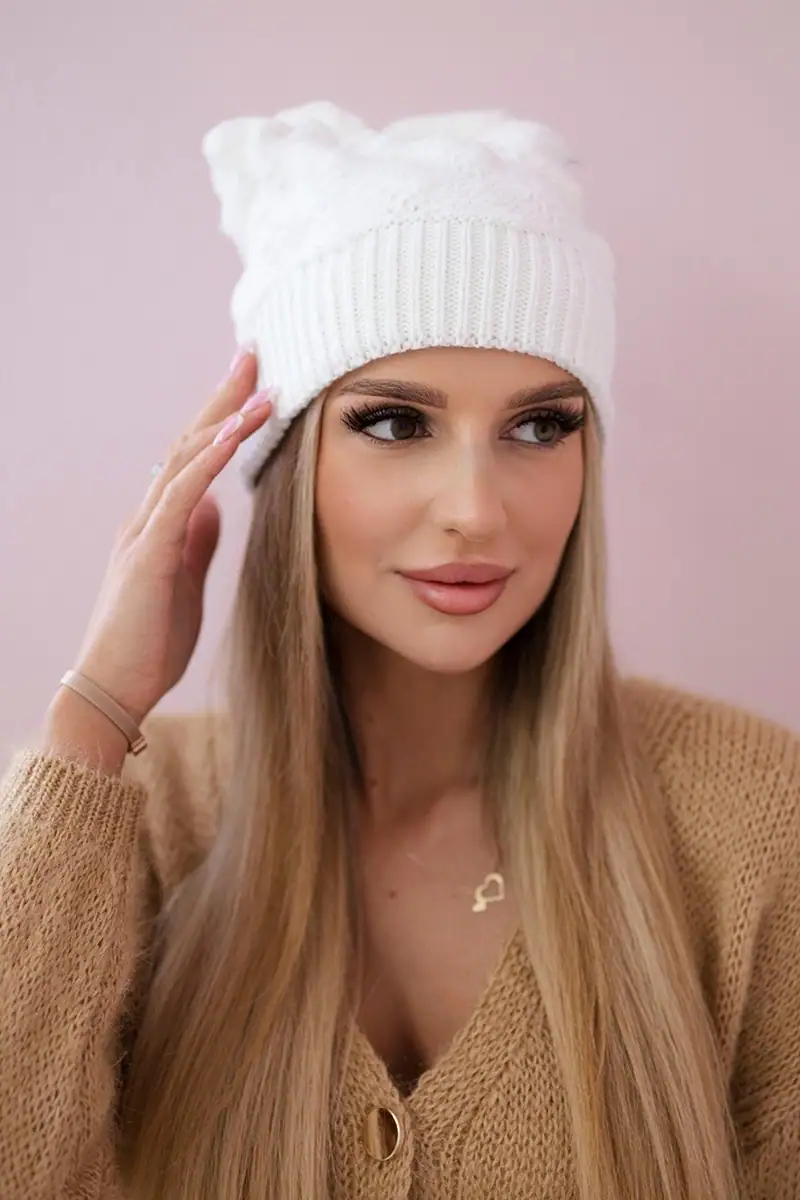 Moteriška kepurė Leonia