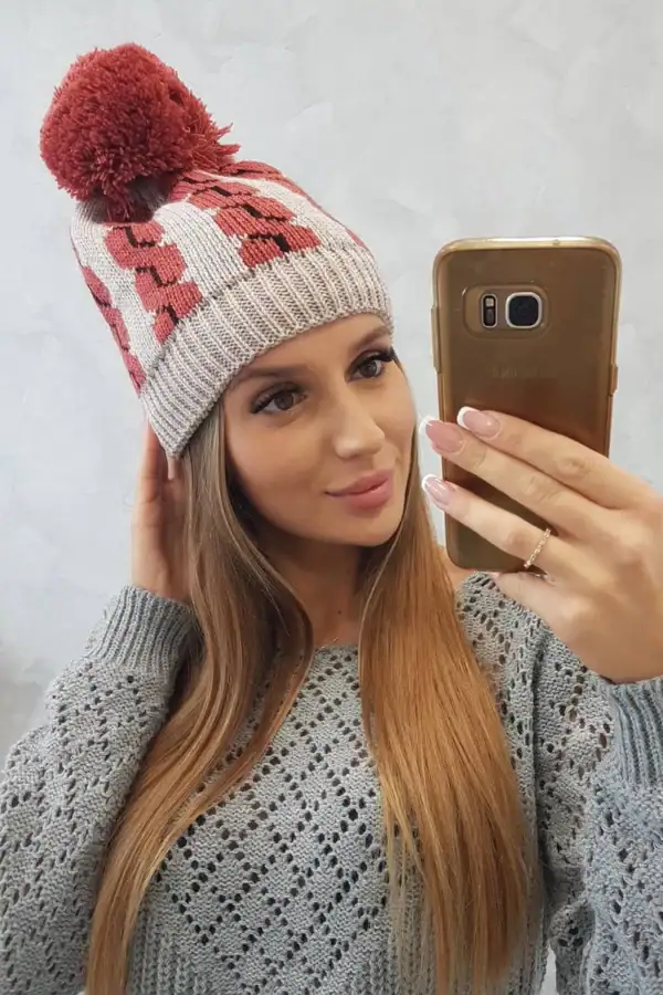 Moteriška kepurė Rozalia - spalvų pasirinkimas