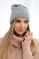 Stilinga vilnonė kepurė - spalvų pasirinkimas