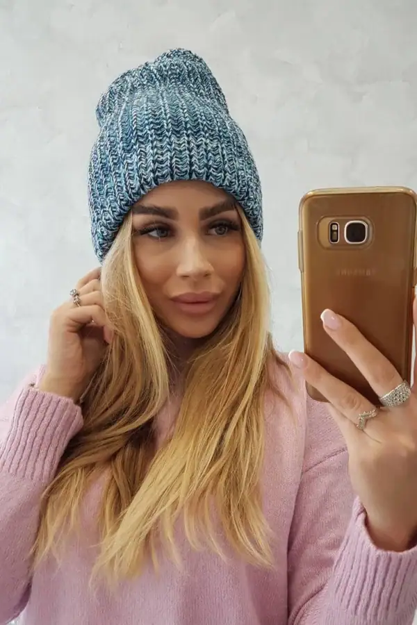 Moteriška kepurė Delia - spalvų pasirinkimas