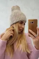 Moteriška kepurė Delia - spalvų pasirinkimas