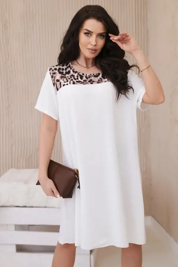 Suknelė su leopardo motyvu - spalvų pasirinkimas