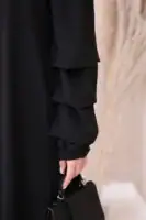 Ispaniško tipo suknelė su dekoratyvinėmis rankovėmis - spalvų pasirinkimas