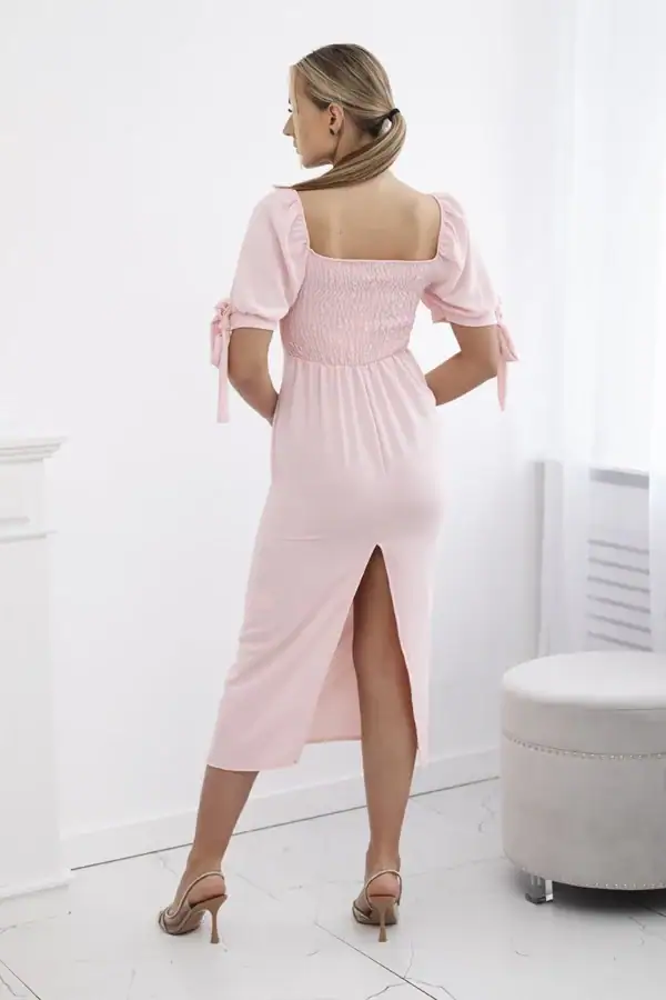 Suknelė atvira nugara ir surištomis rankovėmis - spalvų pasirinkimas