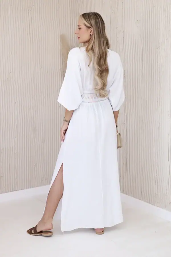 Muslino suknelė su siuvinėjimais ties juosmeniu - spalvų pasirinkimas