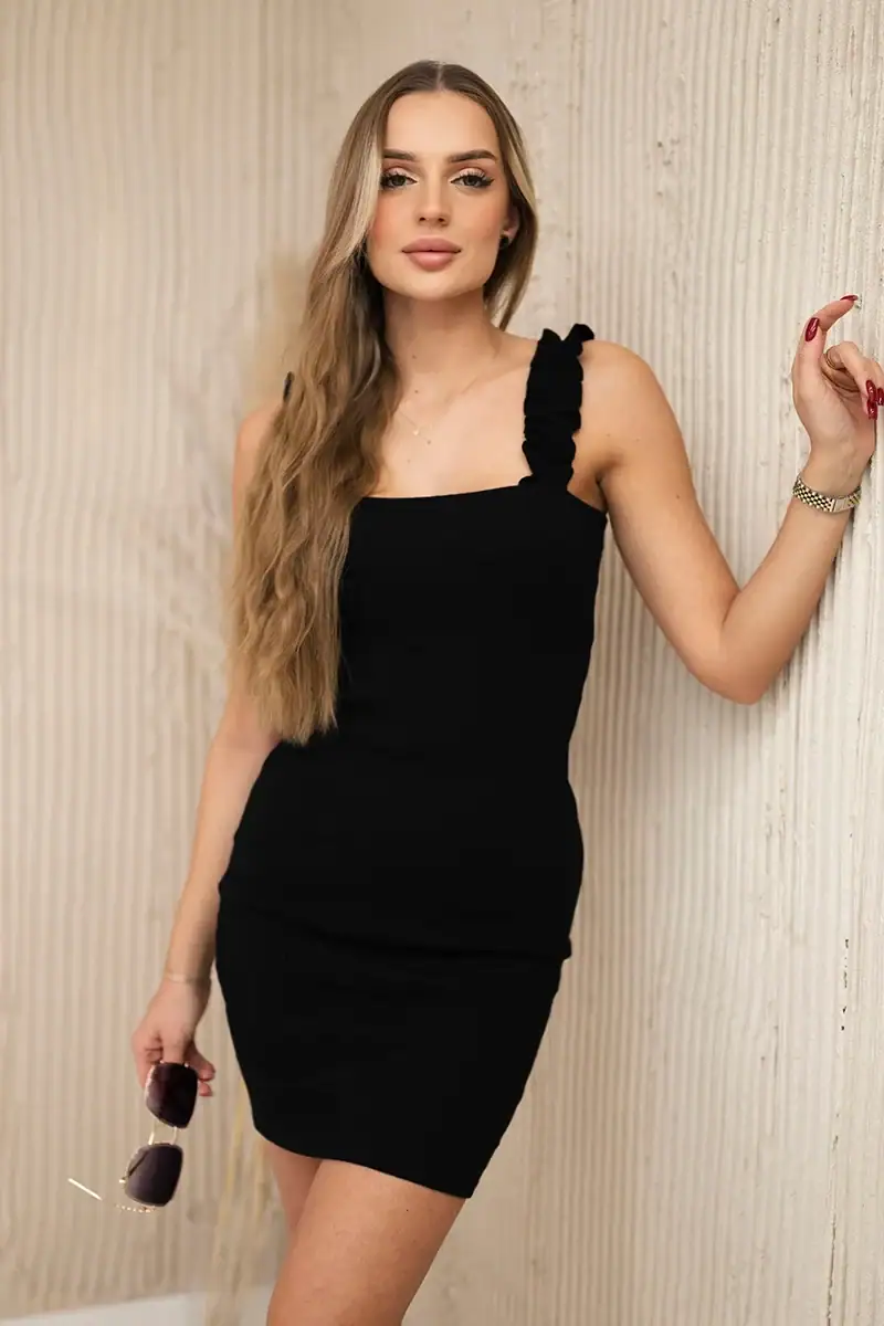 Suknelė su petnešėlėmis - spalvų pasirinkimas