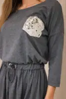 Suknelė su su blizgančia kišene - spalvų pasirinkimas