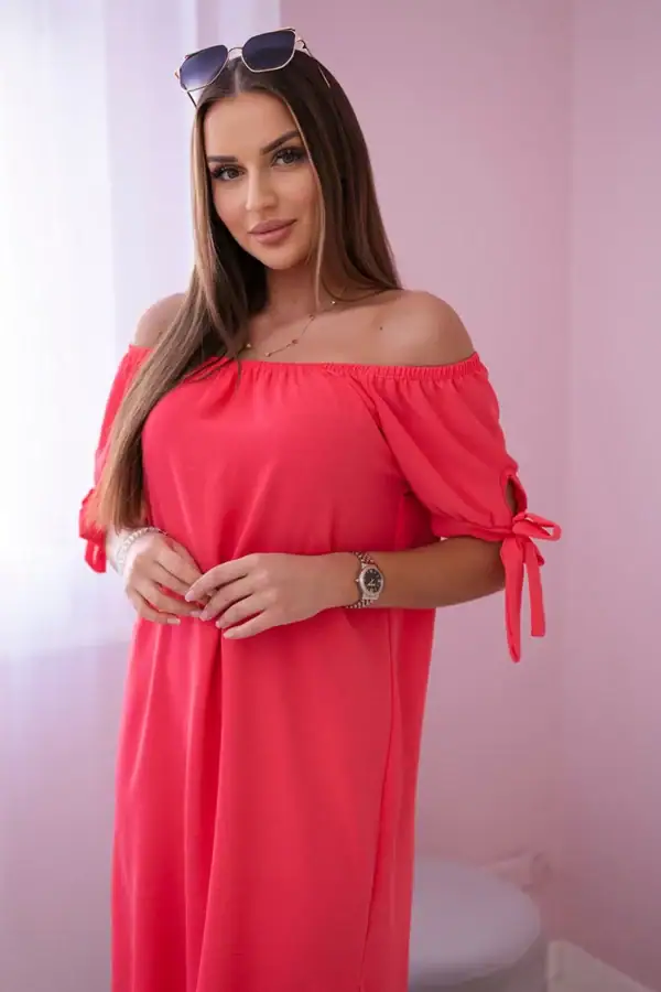 Suknelė su raišteliais ant rankovių - spalvų pasirinkimas