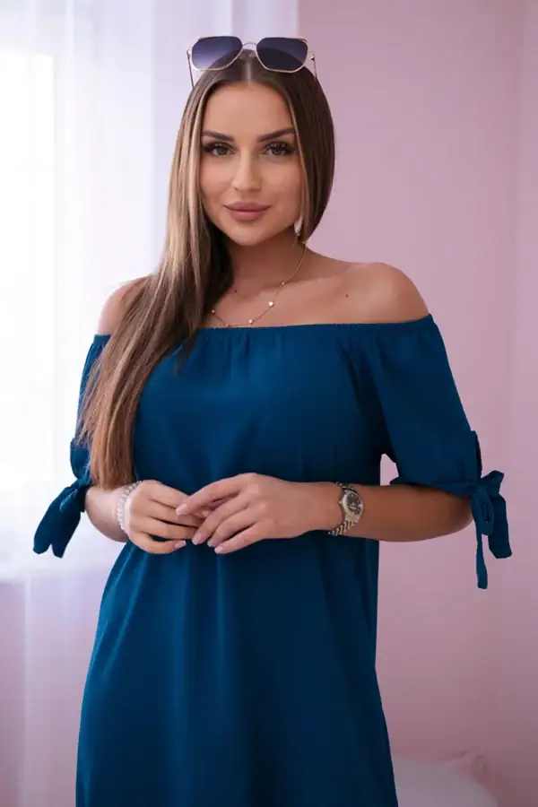 Suknelė su raišteliais ant rankovių - spalvų pasirinkimas