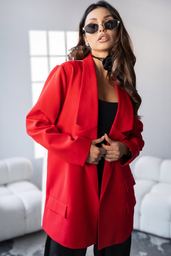 Raudonas švarkelis Different Person – Miss City