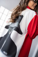 Raudonas švarkelis Different Person – Miss City