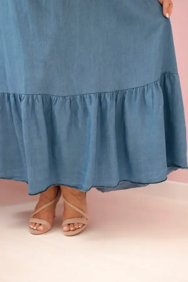 Plus size suknelė su petnešėlėmis ir raukiniais - dvi spalvos